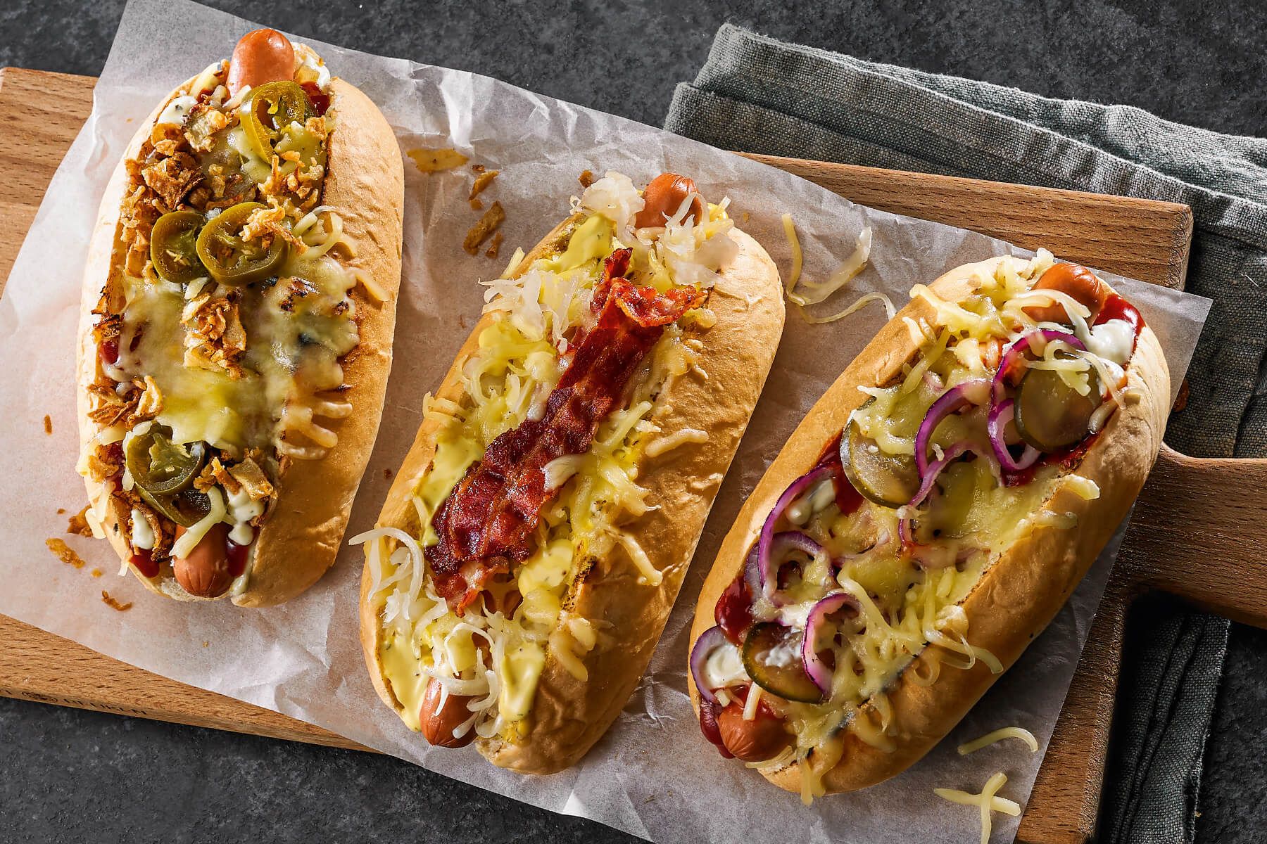 Hol Dir Deinen Super Bowl Snack - Die Hot Dogs bei BackWerk